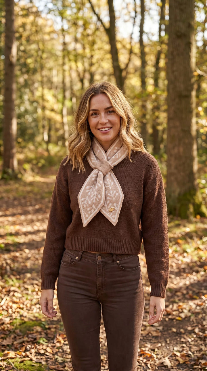 Caramel Mistletoe Pull-Through Scarf