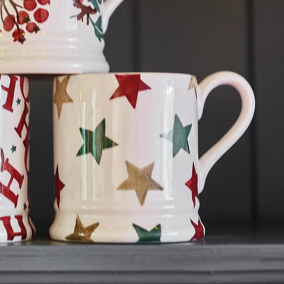 Red, Green &amp; Gold Star 1/2 Pint Mug