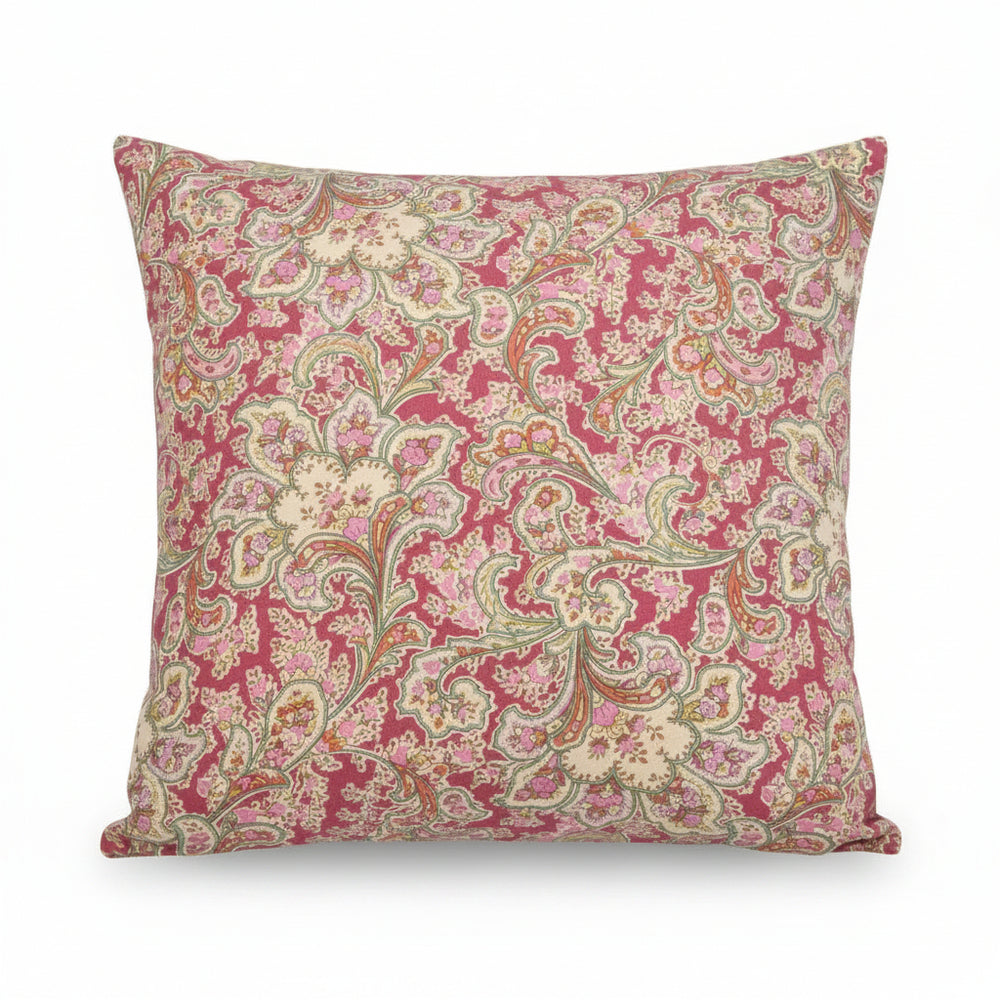 IB Laursen Alicia Raspberry Paisley cushion cover, 50x50cm, featuring vibrant paisley design for summer home decor.