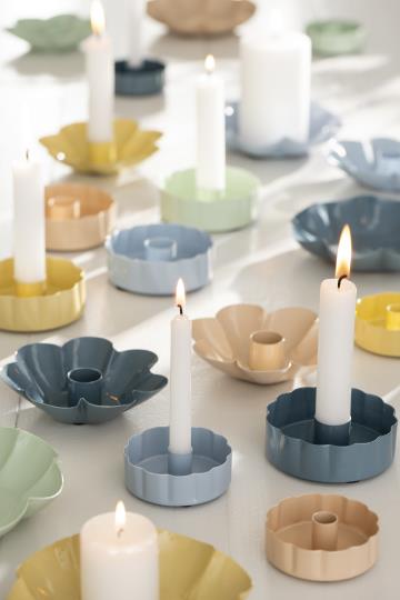 IB Laursen light blue wavy edge candle holder from the Summer collection, featuring a charming wavy design and smooth finish.