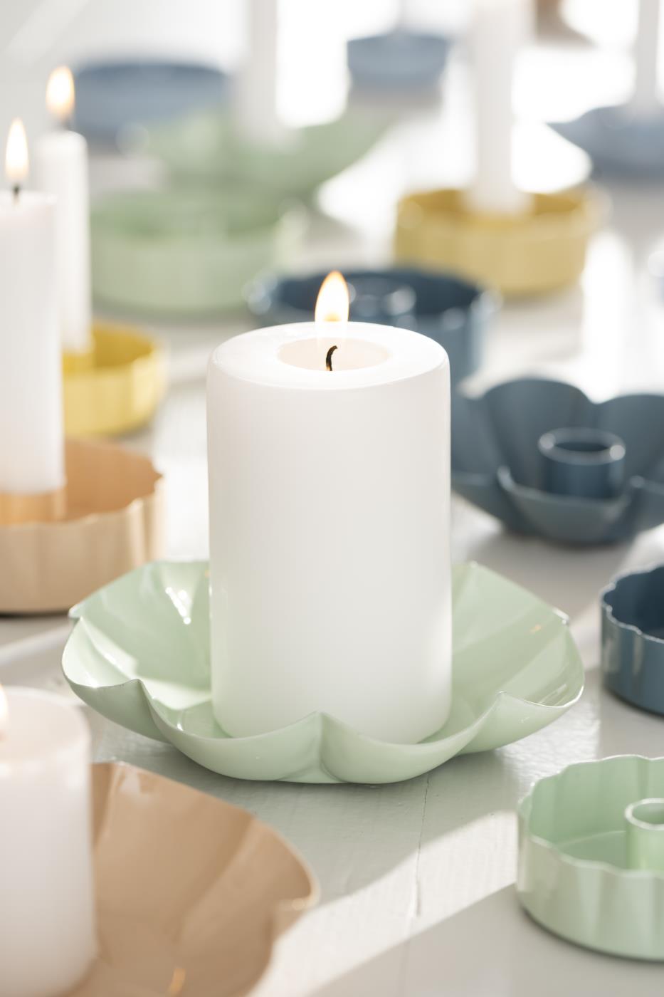 IB Laursen Summer green flower candle holder with intricate floral design, perfect for decorative home accents.