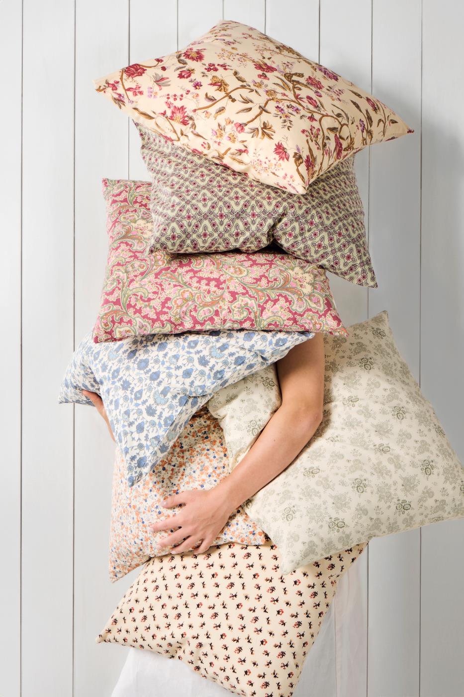 IB Laursen Anette floral cotton cushion cover with orange and blue flowers, 50x50cm, perfect for summer decor.