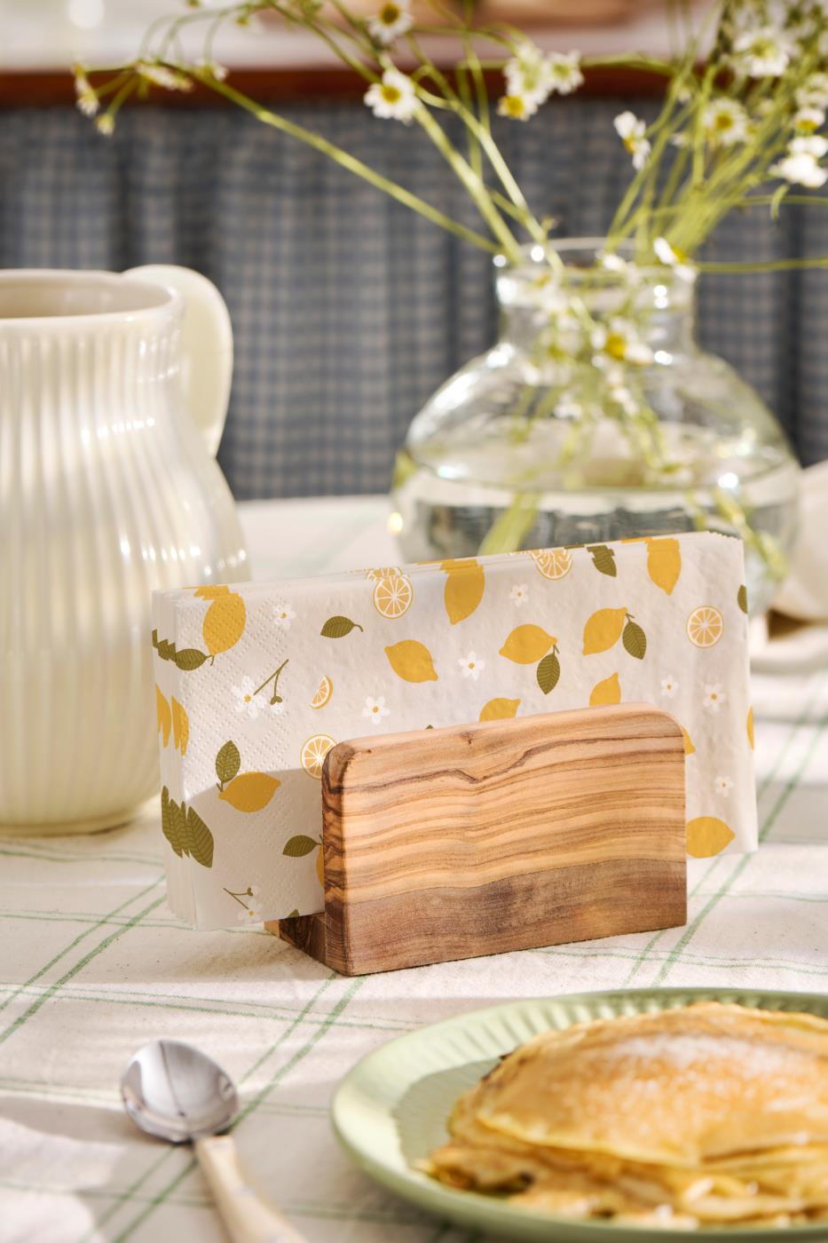 IB Laursen Lemon Print Paper Napkins pack of 16 featuring summer-themed lemon design for casual gatherings.