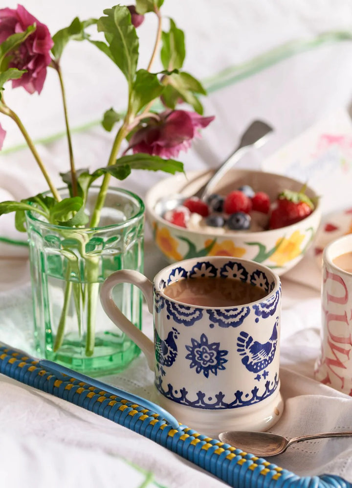Emma Bridgewater Blue Hen &amp; Border Mum 1/2 Pint Mug