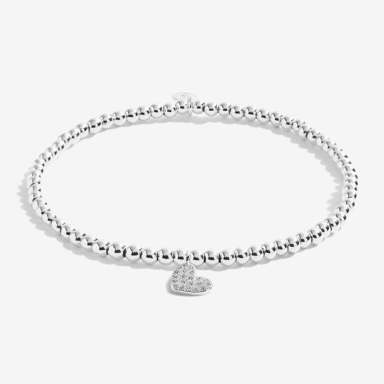 Joma Jewellery A Little Enchanting 18 bracelet with delicate gold chain and charm, stylish accessory for women.