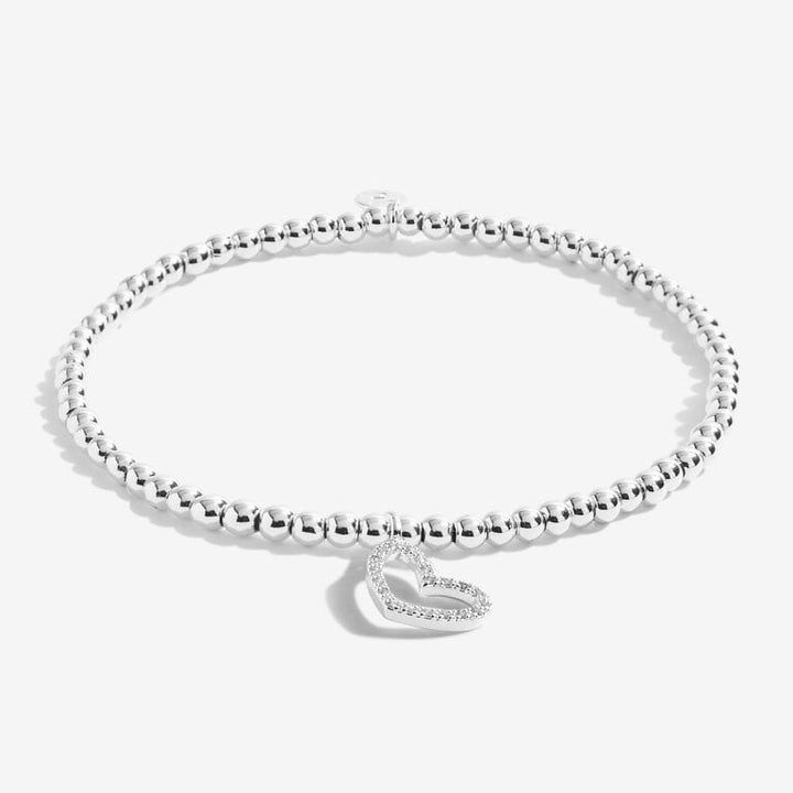 Joma Jewellery A Little Fabulous 40 bracelet featuring delicate silver chain and charm, stylish accessory for women.