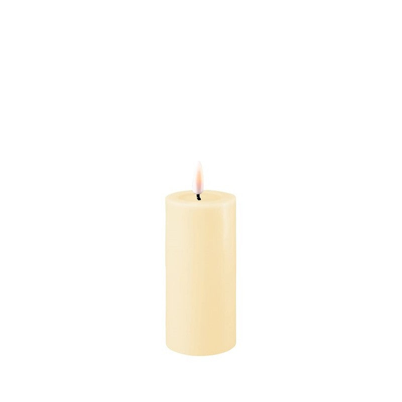 Cream LED candle from Cornucopia Home and Gift, 5x10 cm Deluxe Home Art with realistic flickering flame effect.