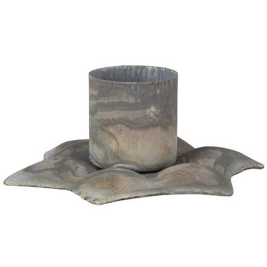 Star-shaped candle holder from IB Laursen Christmas collection, made by Cornucopia Home and Gift, featuring a rustic star design.