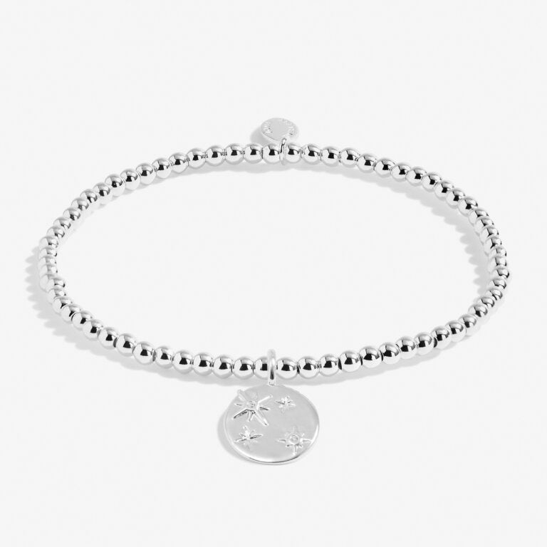 Joma Jewellery Little Friendships Are Lifes Treasures bracelet with delicate charm and beaded details, displayed on a neutral background.