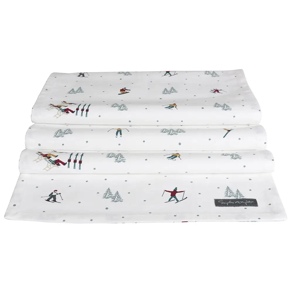 Skiing On the Piste Table Runner
