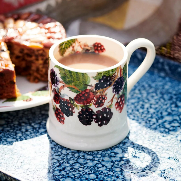 Emma Bridgwater Blackberry 1/2 Pint Mug