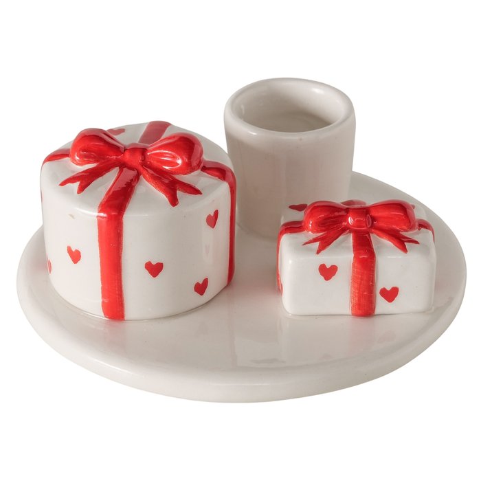 White and red present decor featuring hearts and stars, Christmas gift box by Boltze for Cornucopia Home and Gift.