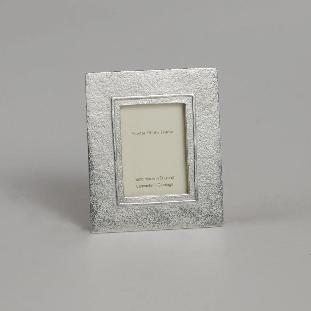 Handmade Small Raised Line Mini Photo Frame