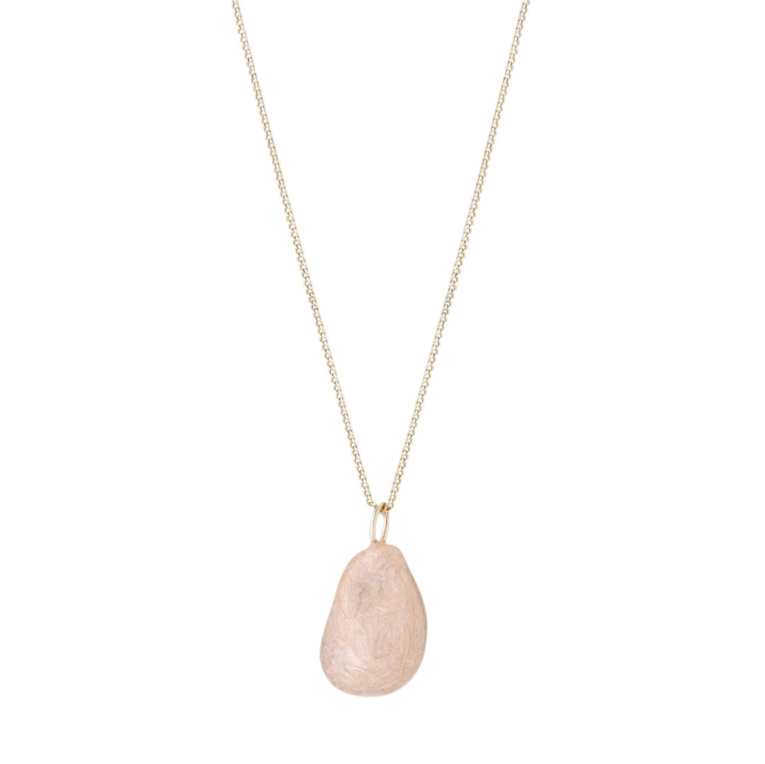 Tutti & Co Covent Necklace with elegant pearl pendant, featuring a delicate chain and stylish jewelry design.