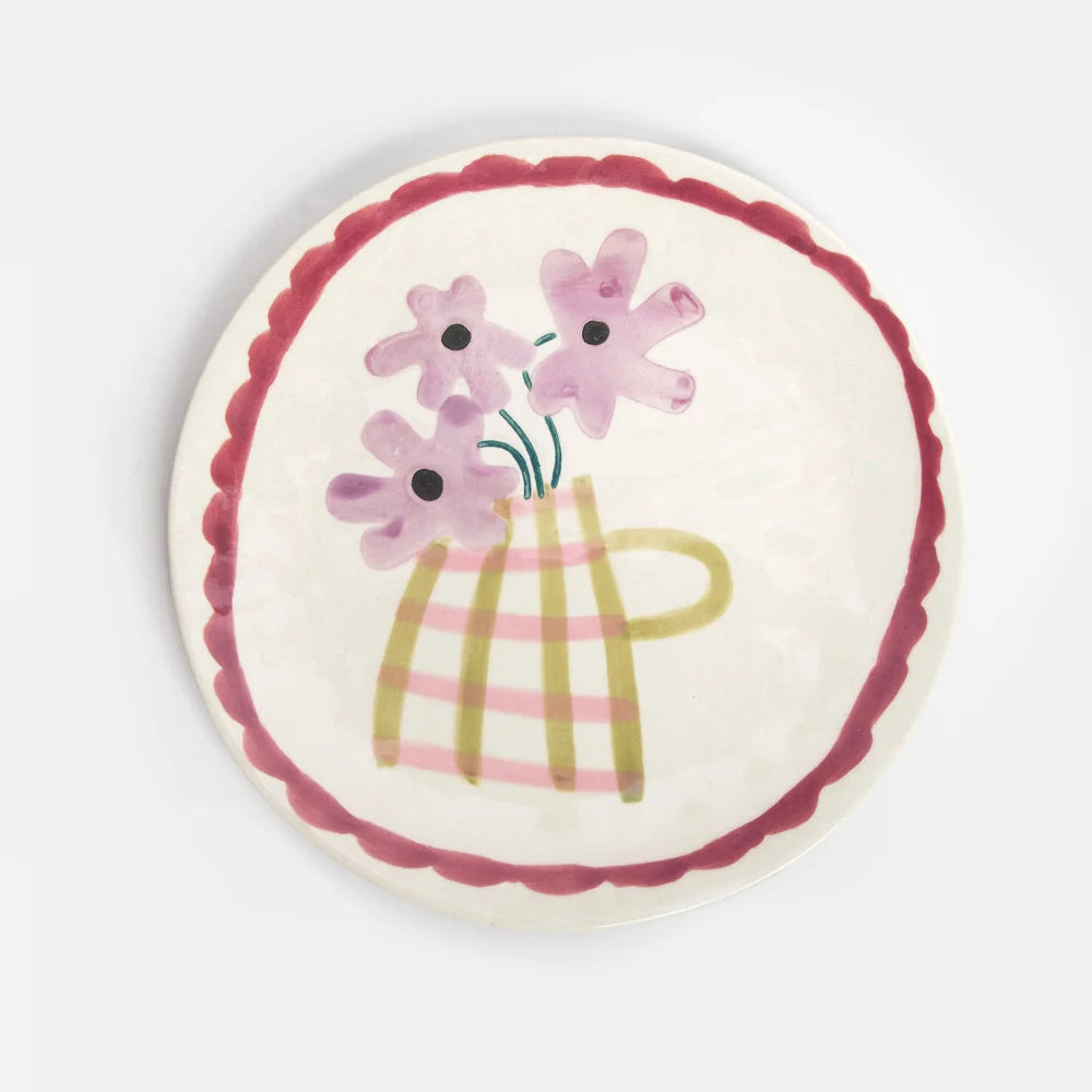 Flowers in Vase with Scallop Border