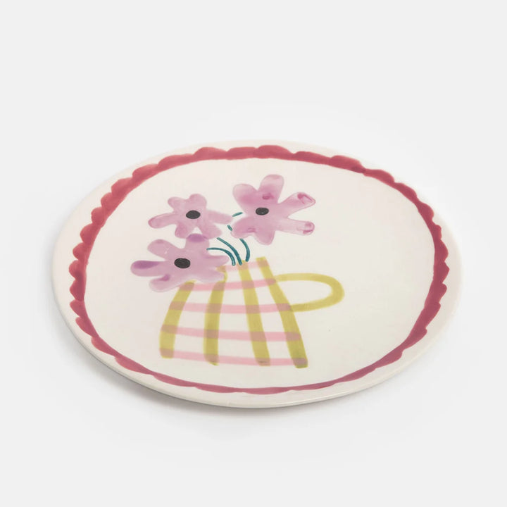 Flowers in Vase with Scallop Border