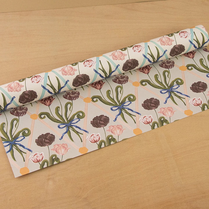 Diamond Tulips Wrap
