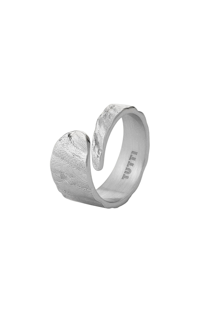 Silver Riva Ring by Tutti &amp; Co, featuring a sleek, modern design, displayed on a neutral background for Cornucopia Home and Gift.