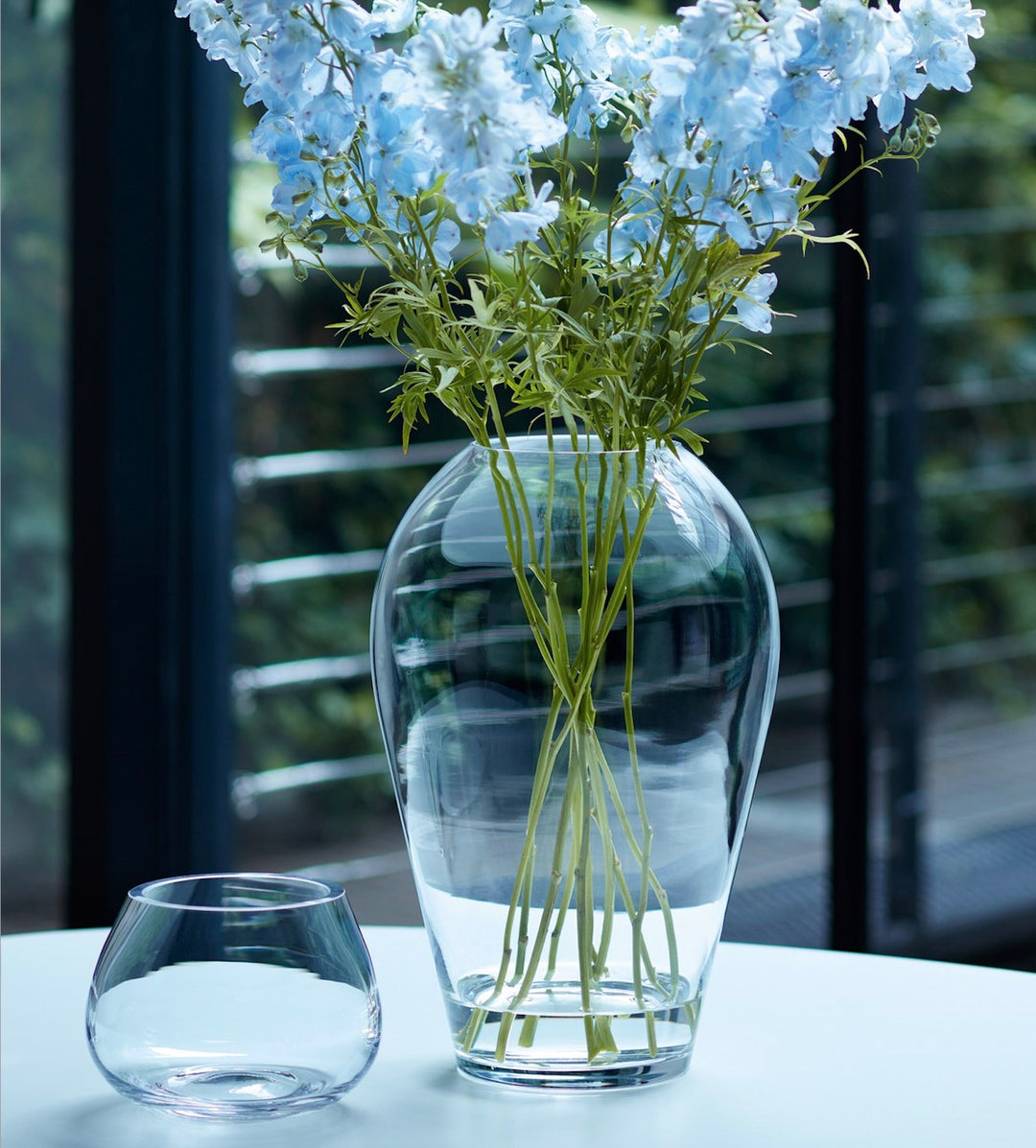 LSA International Flower Table Arrangement Vase, 11.5cm tall, stylish clear glass vase for floral decor, by Cornucopia Worcester.