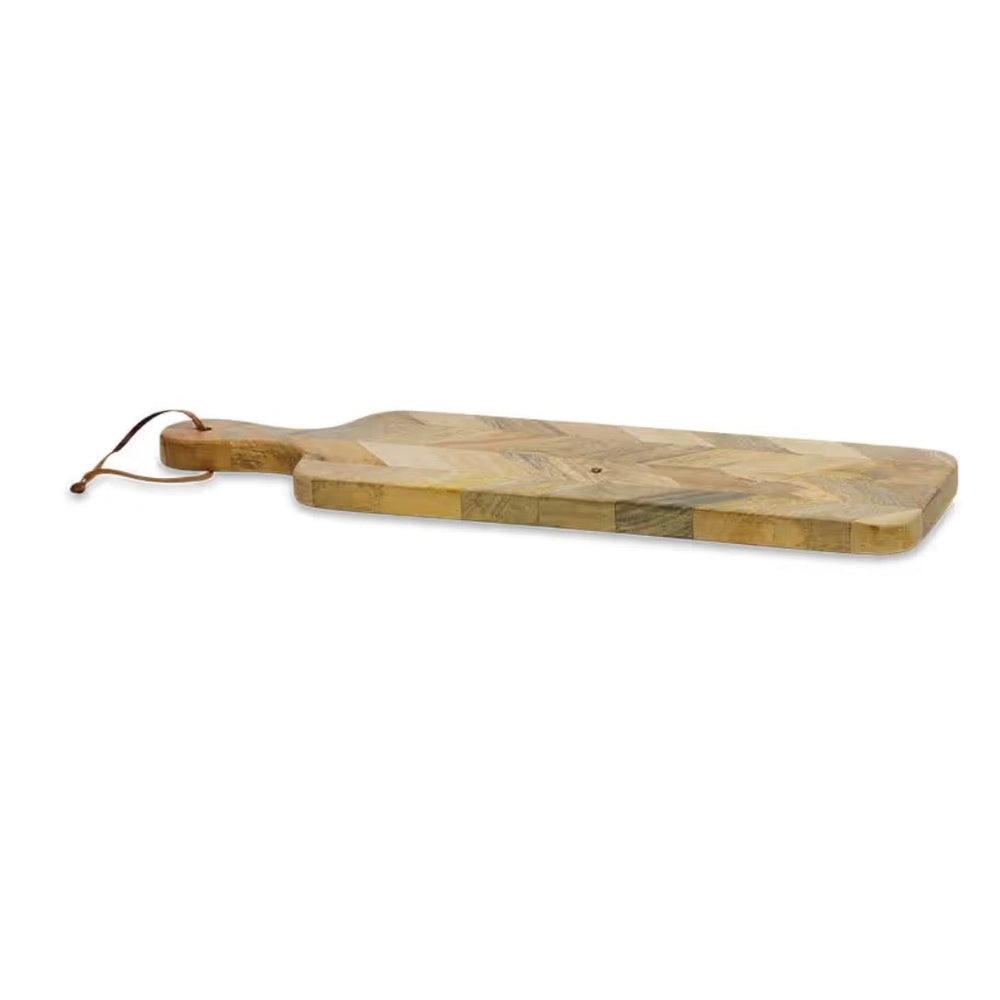 Nkuku Nalbari chopping board made of wood, with a smooth surface and natural finish, suitable for kitchen prep and serving.