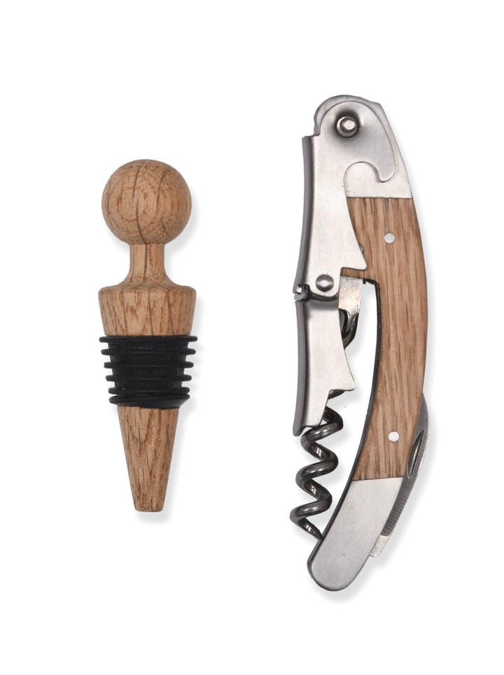 Garden Trading Classic bottle opener and stopper set with wooden handles, ideal for opening bottles and sealing wine bottles.