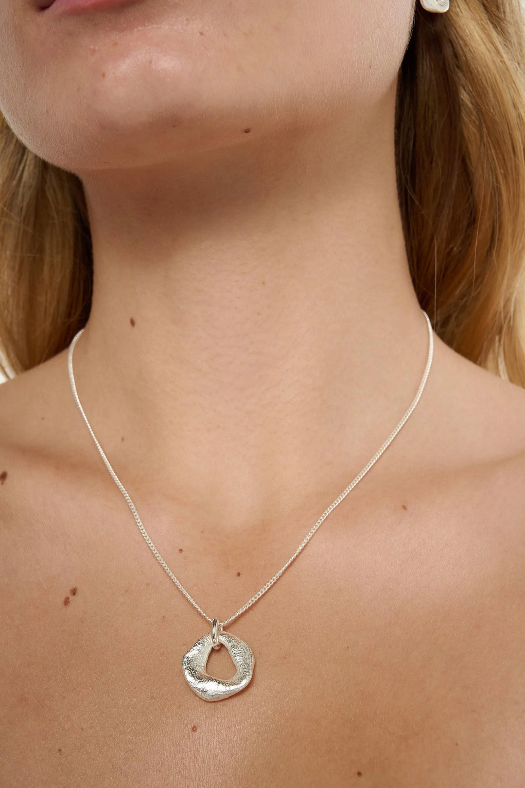 Delta Silver Organic Open Pendant Necklace