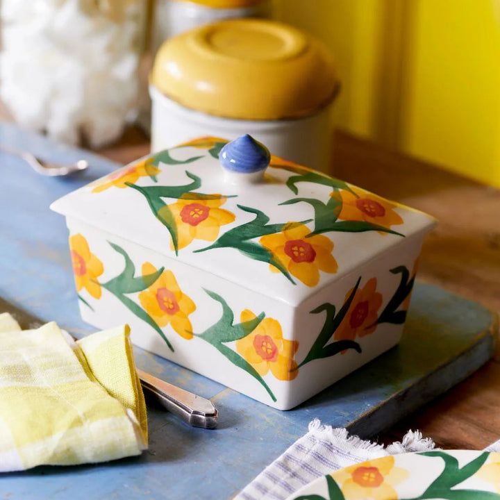 Emma Bridgewater Flowers Windblown Daffodils Small Butter Dish