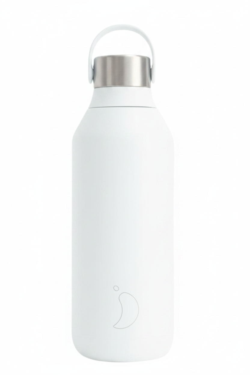Chillys Series 2 Arctic White Water Bottle with sleek design and secure lid, perfect for staying hydrated on the go.