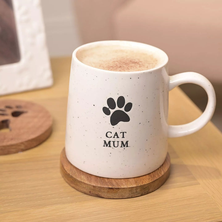 Cornucopia Home and Gift Best of Breed Paw Prints Cat Mum mug with paw print design on white ceramic.
