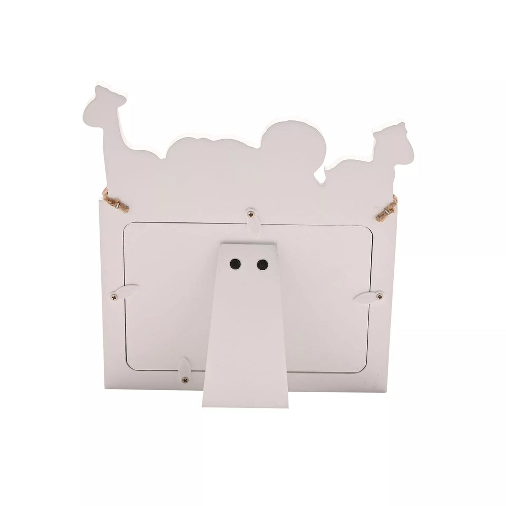 Widdop & Co Welcome to the World Animal Photo Frame with cute animal illustrations, ideal for newborn or baby photos.