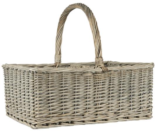 IB Laursen picnic basket with handle, woven wicker design suitable for outdoor gatherings and picnics.